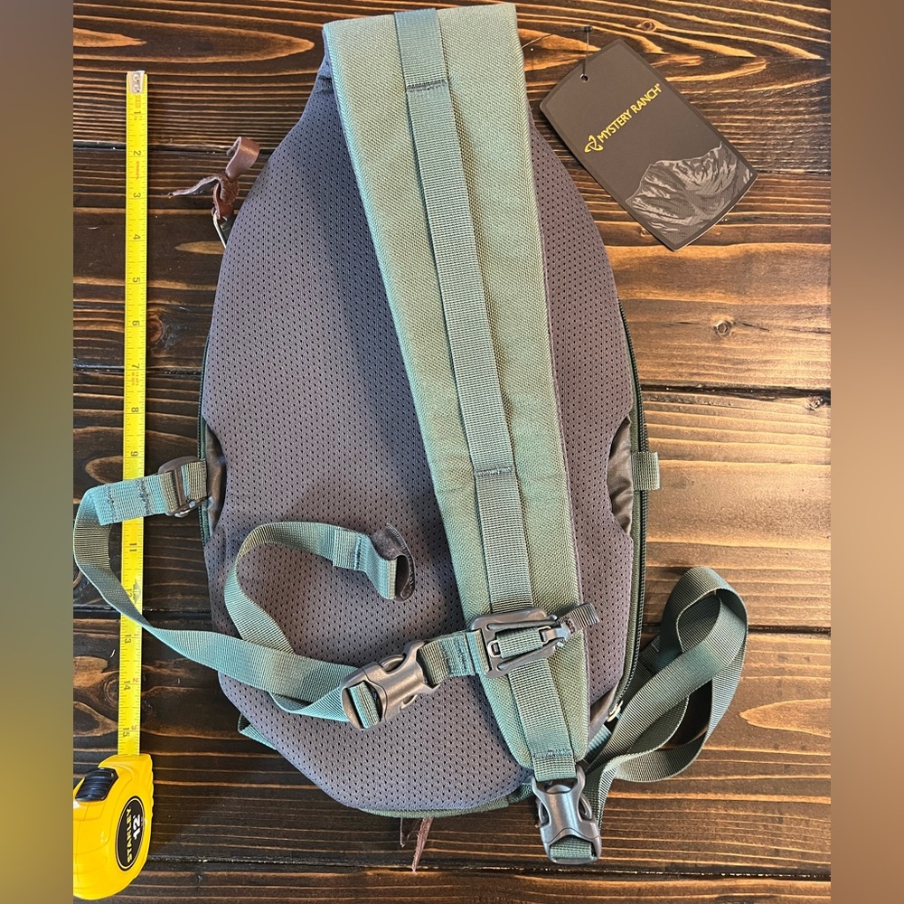 MOOSEJAW x mystery ranch sling s20